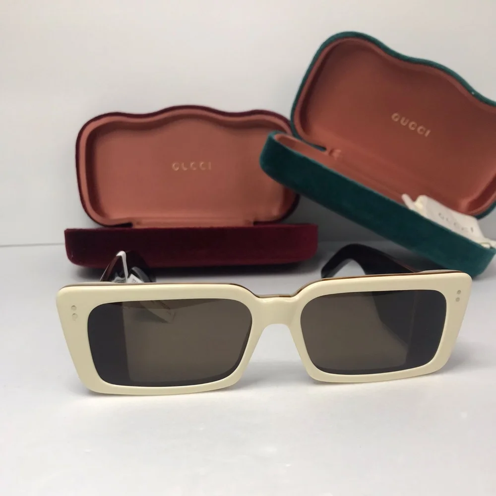 New - 💯 Original GUCCI Rectangular Flap GG0543S Sunglasses seen on Rihanna